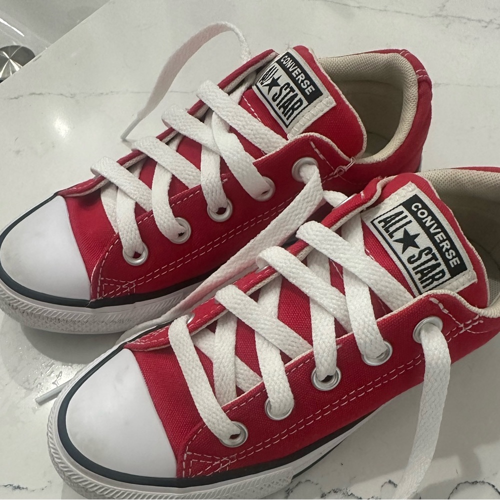 Converse All Star low tops - worn once